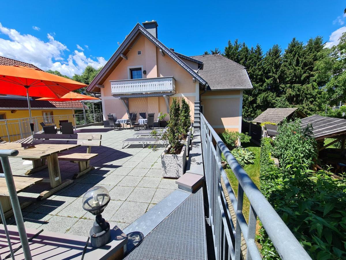Linder Gasthuis 4*