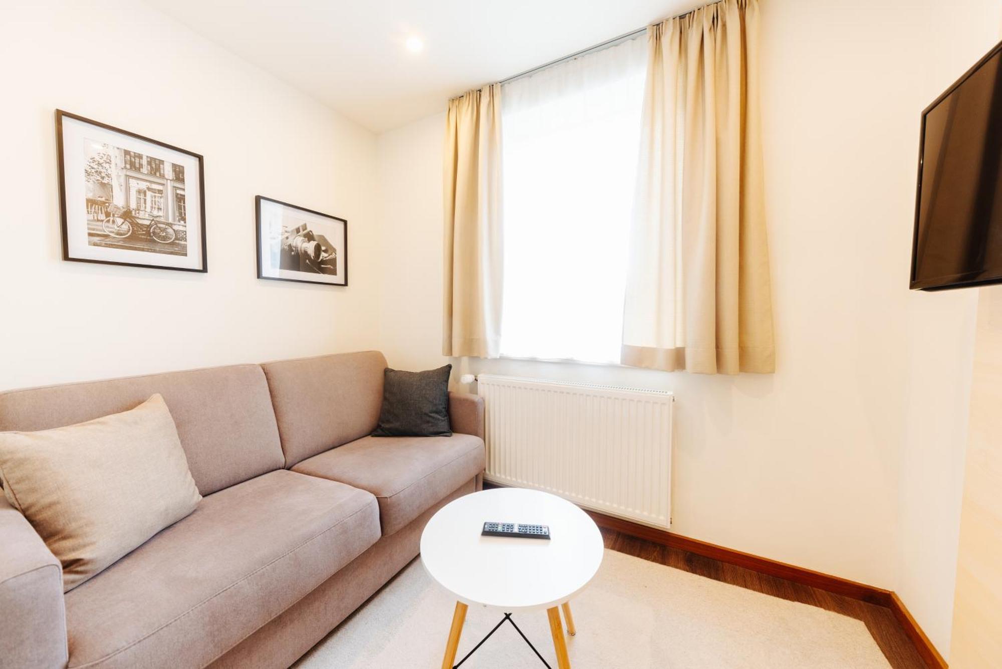 Linder Gasthuis 4*